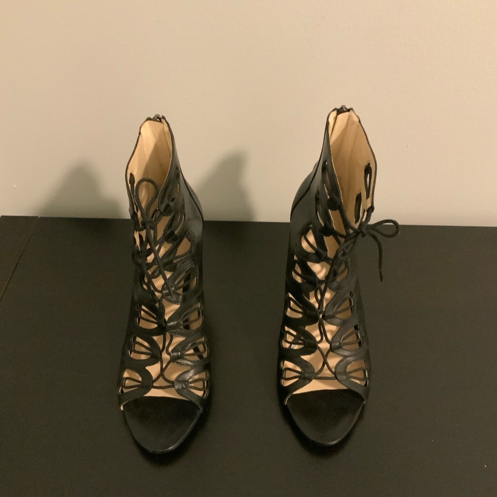 LOVIN’ STRAP UP HEELS BY NINE WEST - Picture 2 of 4